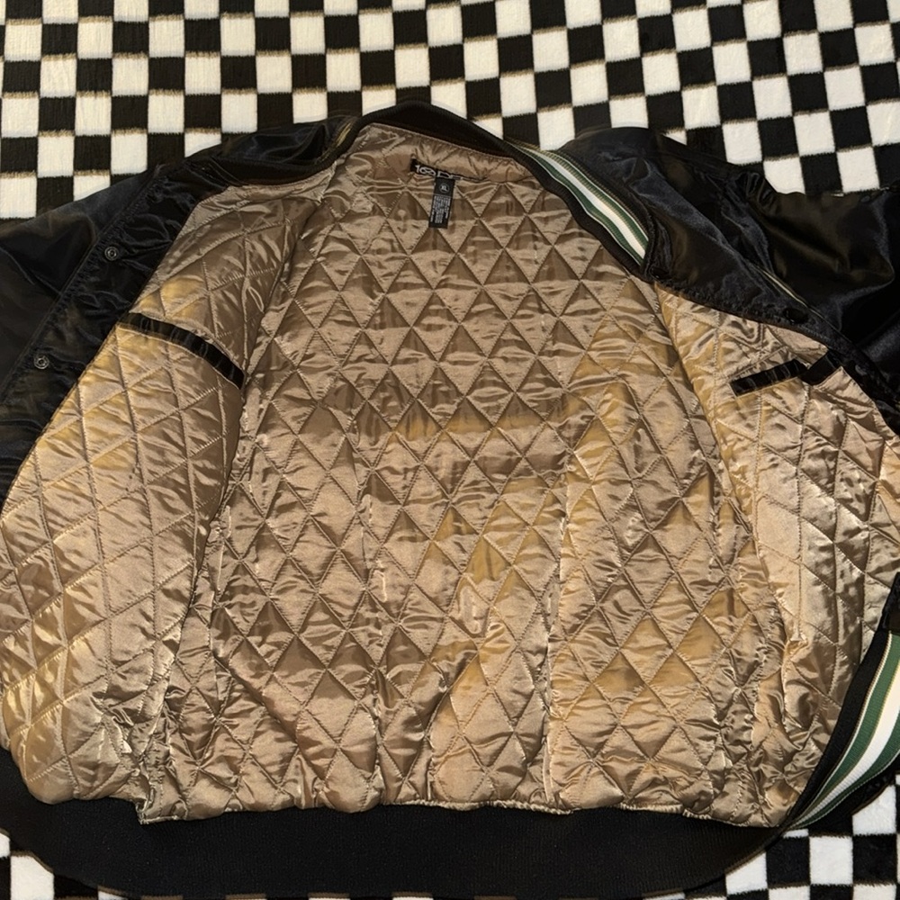 10 Deep “Bucks” Jacket. If It Don’t Make Dollars … - image 6